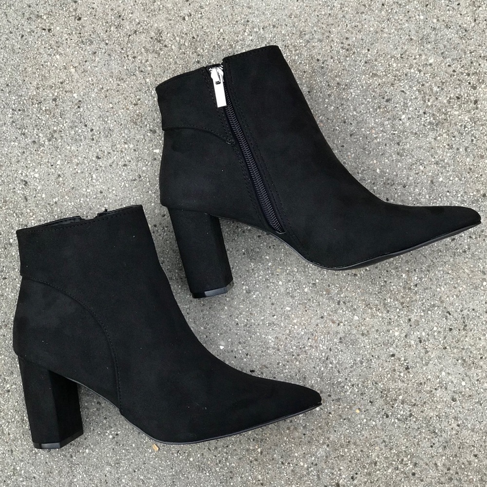 Qupid Meier Black Platform Chunky Pointed - Picture 2 of 6